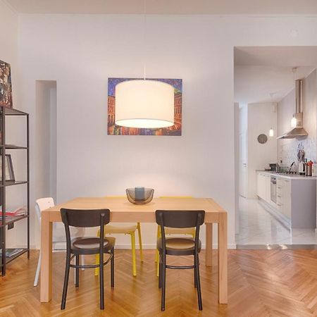 Mihaela Apartment - Charme Near The Station Trieste Exterior foto